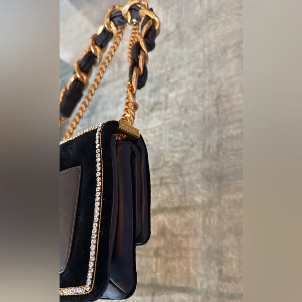 Balmain Black and Gold Clutch with Chain Details - Picture 6 of 9